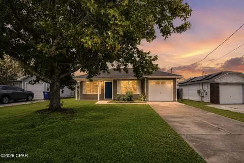 1815 Foster Ave, Panama City, FL 32405