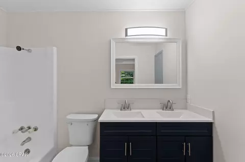 Bath - 5953 Deerwood Dr, Malone, FL 32445 photo 2 of 3