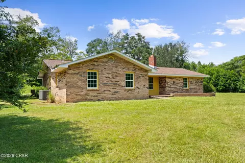 Exterior - 5953 Deerwood Dr, Malone, FL 32445 photo 2 of 4