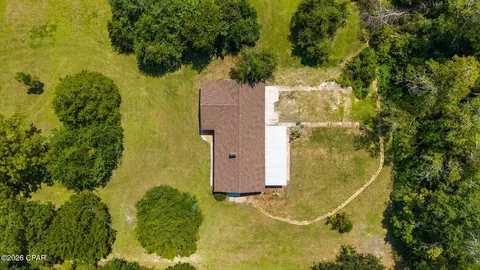View/Area - 5953 Deerwood Dr, Malone, FL 32445 photo 2 of 8
