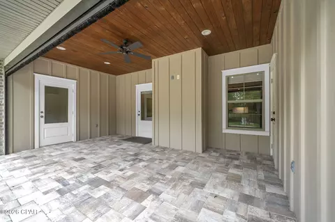 Exterior - 37 Melody Ln, Freeport, FL 32439 photo 8 of 10