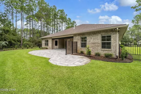 Exterior - 37 Melody Ln, Freeport, FL 32439 photo 5 of 10