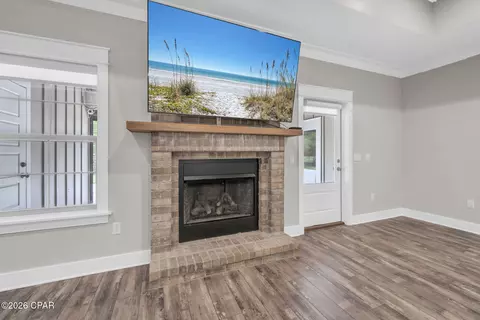 Living - 37 Melody Ln, Freeport, FL 32439 photo 2 of 4