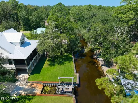 Other - 400 Pitts Bayshore Dr, Freeport, FL 32439 photo 1 of 7