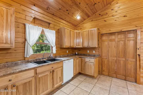 Kitchen - 5714 Concord Rd, Bascom, FL 32423 photo 4 of 4