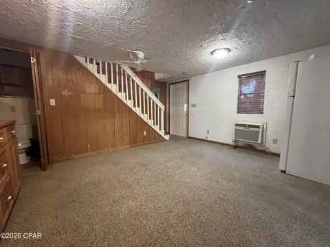 Living - 5714 Concord Rd, Bascom, FL 32423 photo 4 of 4