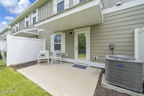 Exterior - 1663 Caleigh Ct, Lynn Haven, FL 32444 photo 4 of 9