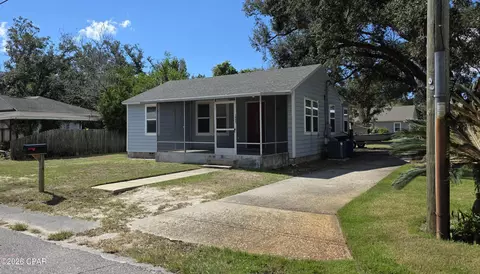 1609 Billings Ave, Panama City, FL 32401