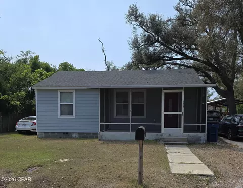 1609 Billings Ave, Panama City, FL 32401