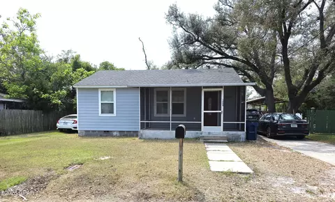 1609 Billings Ave, Panama City, FL 32401