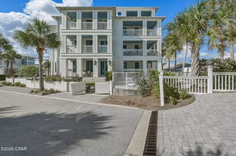 515 Beachside Gdns, Panama City Beach, FL 32413