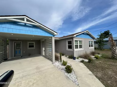 330 Maple Ave, Panama City, FL 32401
