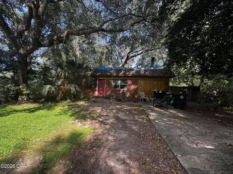 4011 Wiggington Rd, Tallahassee, FL 32303