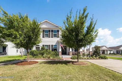 1905 Kingfisher Ct, Panama City, FL 32405
