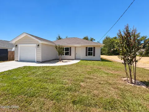 523 N Church Ave, Panama City, FL 32401