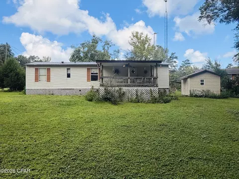 129 Ridgecrest Ln, Wewahitchka, FL 32465