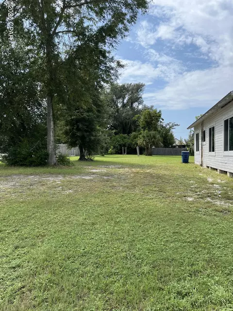 229 Maine Ave, Panama City, FL 32401