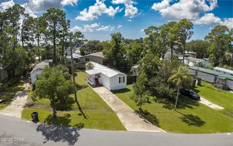 6421 Big Daddy Dr, Panama City Beach, FL 32407