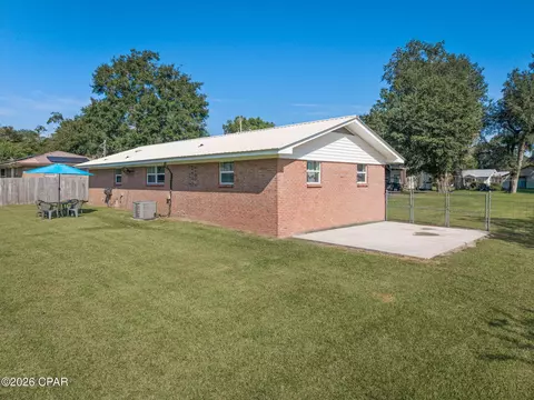 Exterior - 2593 Mcclain St, Cottondale, FL 32431 photo 5 of 6