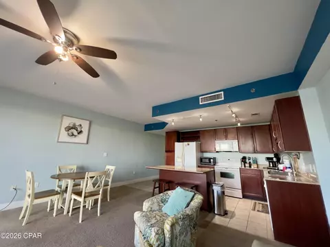 9860 S Thomas Dr #113, Panama City, FL 32408