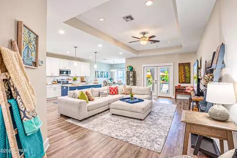 6111 Hilltop Ave, Panama City Beach, FL 32408