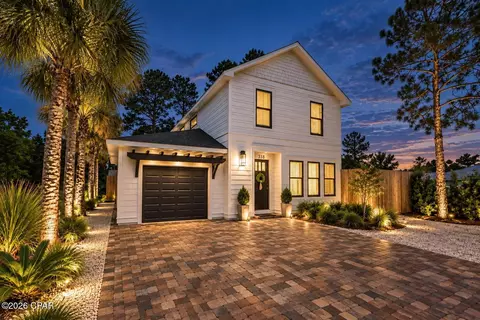 318 El Prado Pl, Panama City Beach, FL 32413