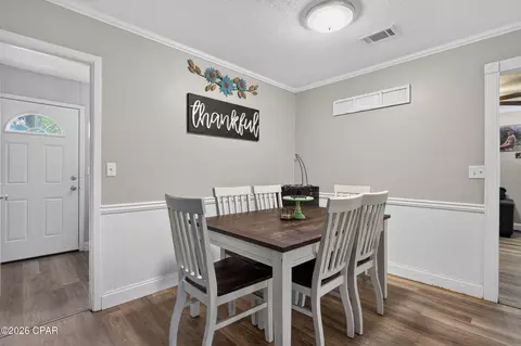 Dining - 2367 Tiller Rd, Chipley, FL 32428 photo 3 of 3
