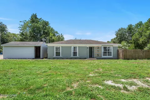 315 Twin Lakes Dr, Panama City Beach, FL 32413