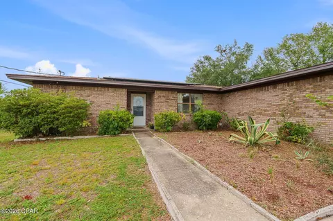 5721 Howard Rd, Panama City, FL 32404