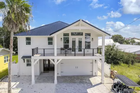 208 14th St, Panama City Beach, FL 32413