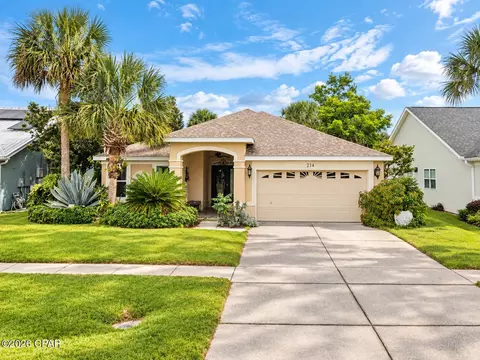 214 Summerwood Dr, Panama City Beach, FL 32413