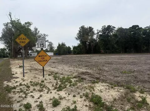 124 Central Ave, Panama City, FL 32401