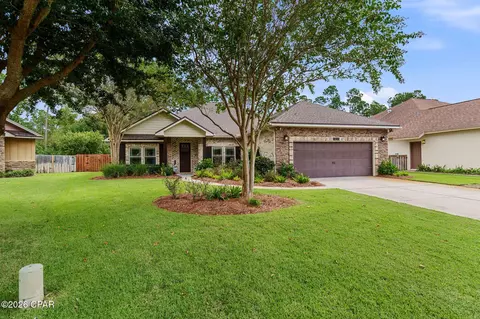3021 Osprey Cir, Panama City, FL 32405