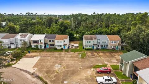 563 Palermo Rd, Panama City, FL 32405