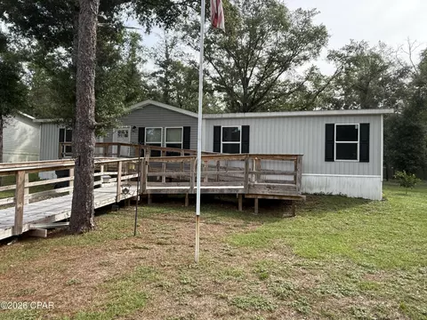214 Bass Haven Dr, Defuniak Springs, FL 32433