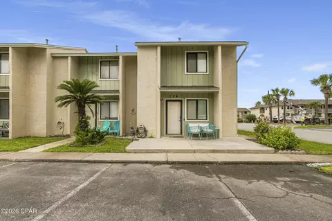 174 W Leslie Ln, Panama City Beach, FL 32407