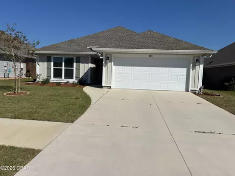 218 Bayou Bend Ln, Callaway, FL 32404