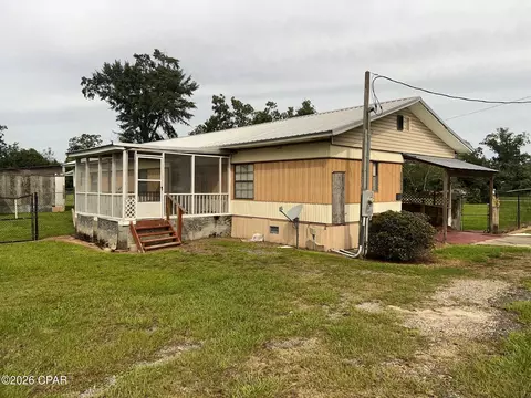 Exterior - 25414 NEvans St, Altha, FL 32421 photo 3 of 5