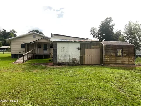 Exterior - 25414 NEvans St, Altha, FL 32421 photo 5 of 5