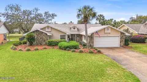 1009 Barracuda Dr, Panama City Beach, FL 32408