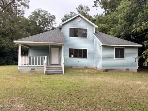 5363 Florida St, Graceville, FL 32440