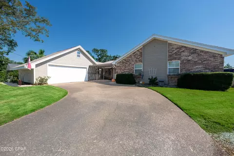 4346 Vista Ln, Lynn Haven, FL 32444