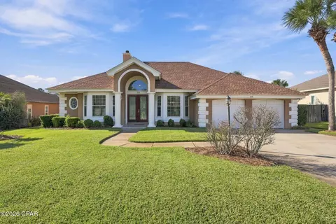 109 Palm Bay Blvd, Panama City Beach, FL 32408