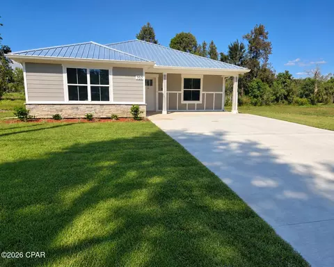 707 E 11th Ct, Panama City, FL 32401