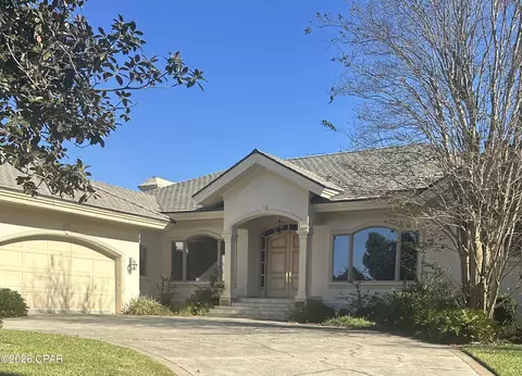 205 Marlin Cir, Panama City, FL 32408