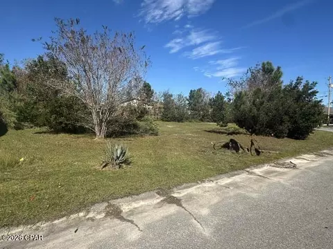 6058 Howard Rd, Panama City, FL 32404