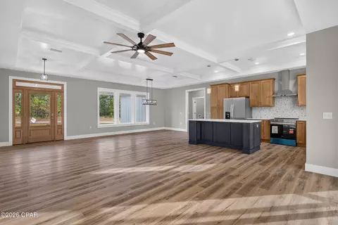 Living - 3982 Horizon Ave, Chipley, FL 32428 photo 3 of 6