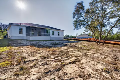 Exterior - 3982 Horizon Ave, Chipley, FL 32428 photo 9 of 10