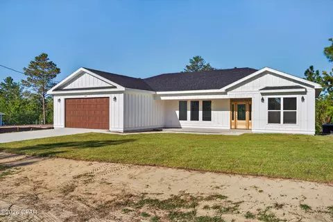 Exterior - 3982 Horizon Ave, Chipley, FL 32428 photo 5 of 10