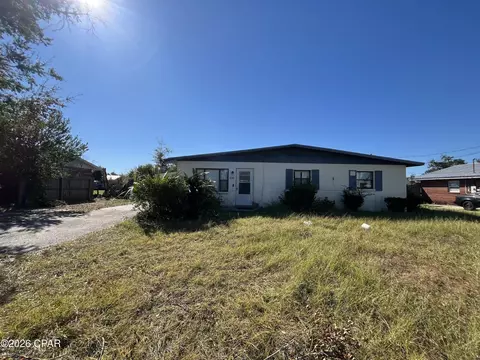 4106 Holly Ln, Panama City, FL 32404